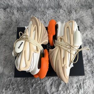 Balmain Paris Unicorn Low Top Sneakers